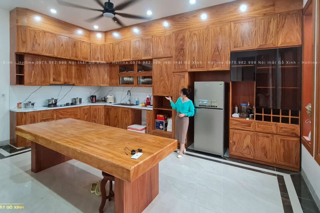 Báo giá tủ bếp gỗ óc chó hiện đại, xu hướng mới nhất 2025
