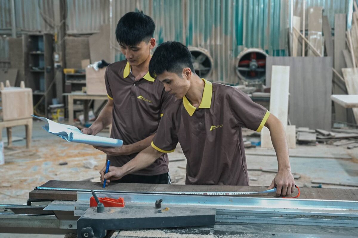 Máy móc thiết bị hiện đại