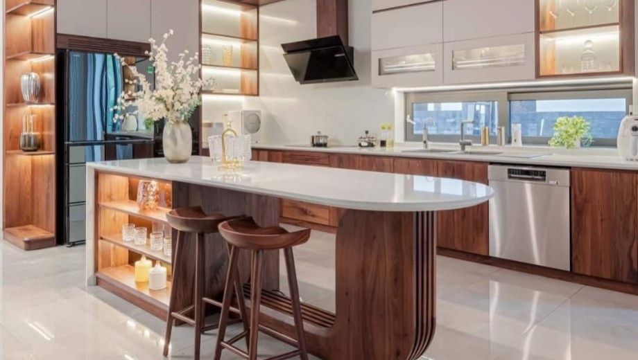 Tủ bếp gỗ óc chó Tuly