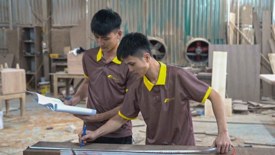 Quy trình thiết kế và thi công trọn gói nội thất gỗ óc chó
